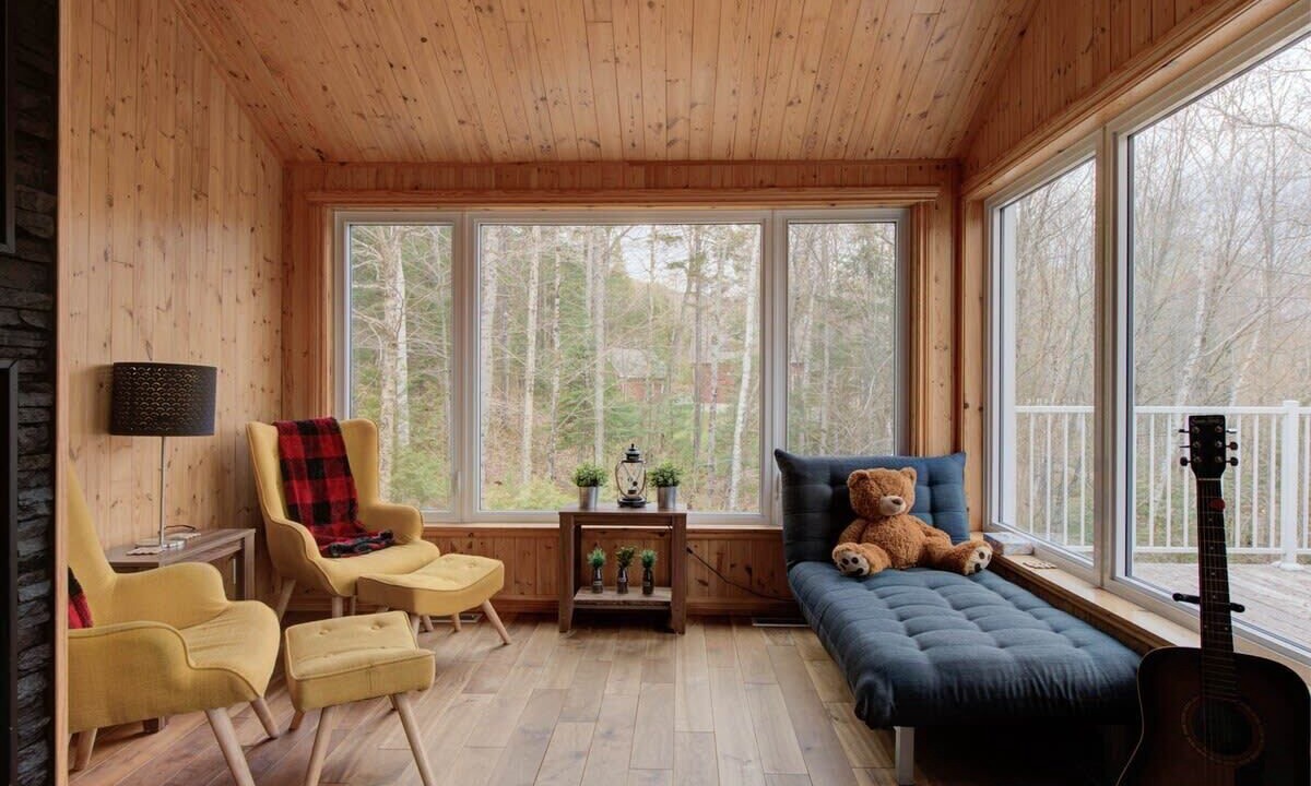 Photo of Livingroom in Lac-aux-Sables