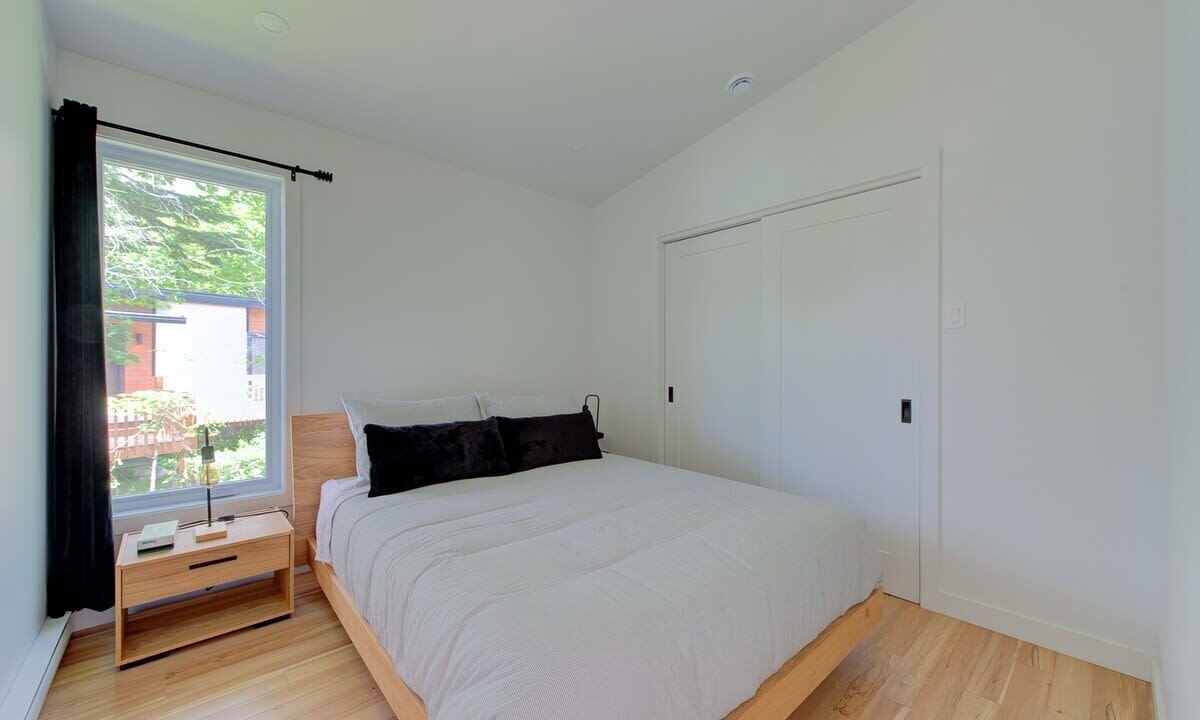 Photo of Bedroom in Pont-Rouge