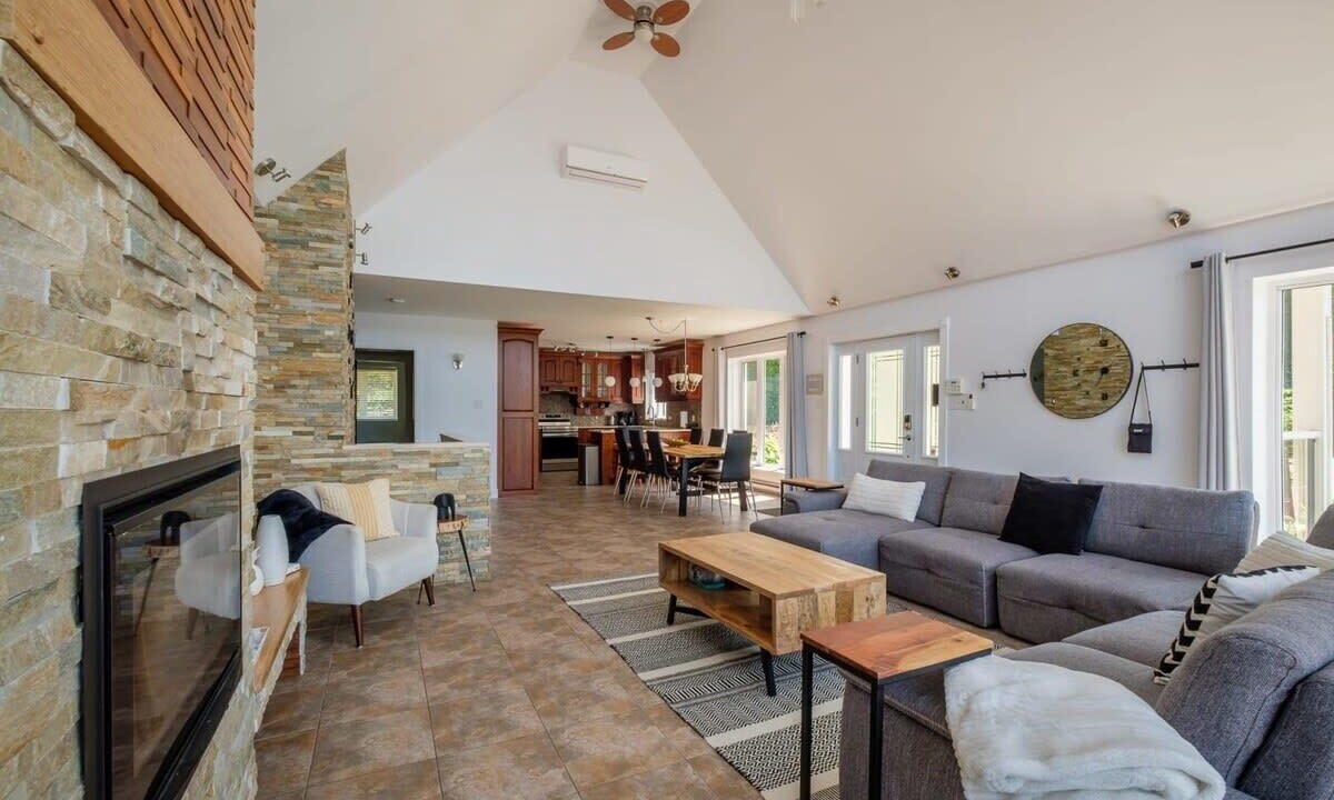 Photo of Livingroom in Saint-Roch-de-Mekinac