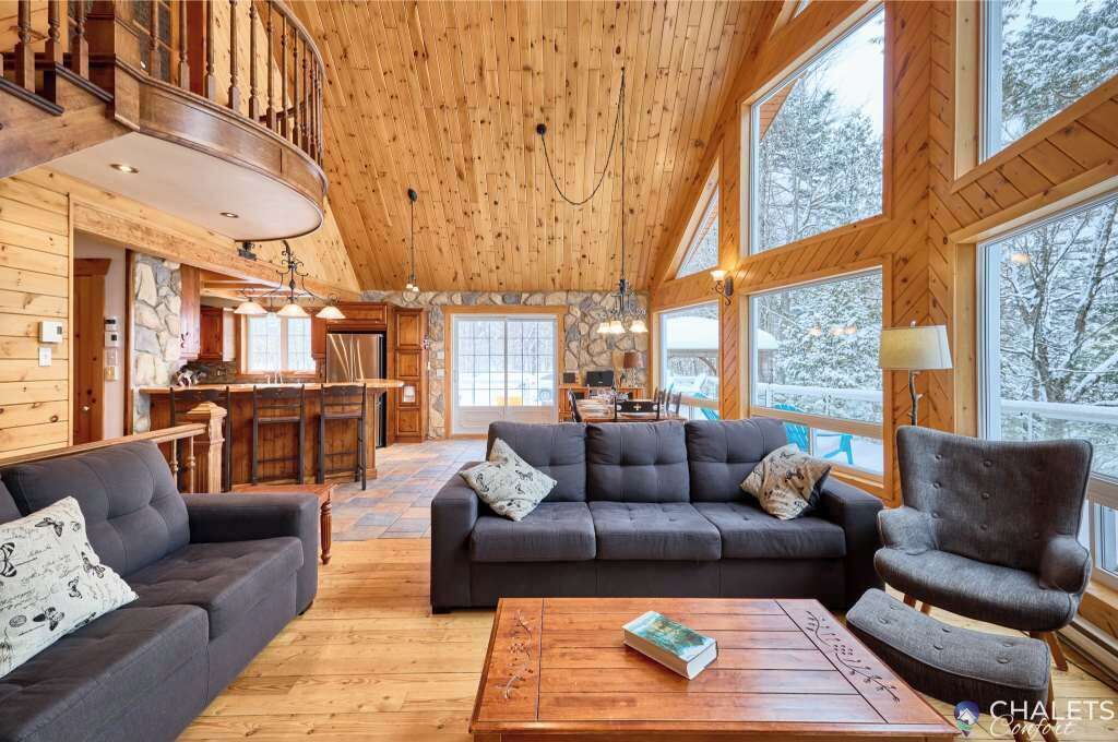 Photo of Livingroom in Lac-aux-Sables