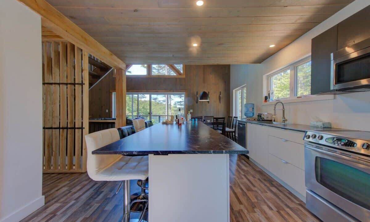 Photo of Kitchen in Lac-aux-Sables