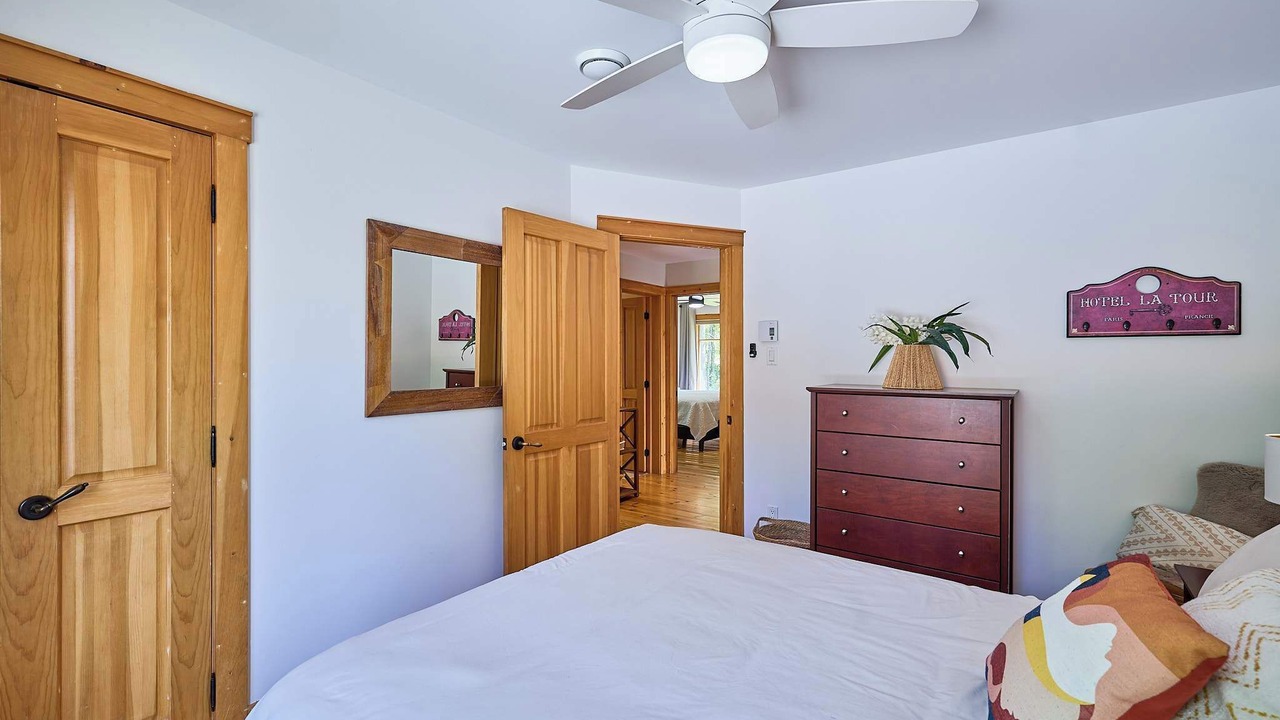 Photo of Bedroom in Pohenegamook