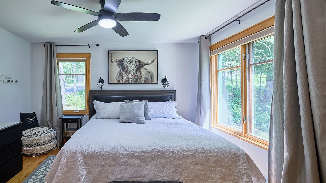 Photo of Bedroom in Pohenegamook