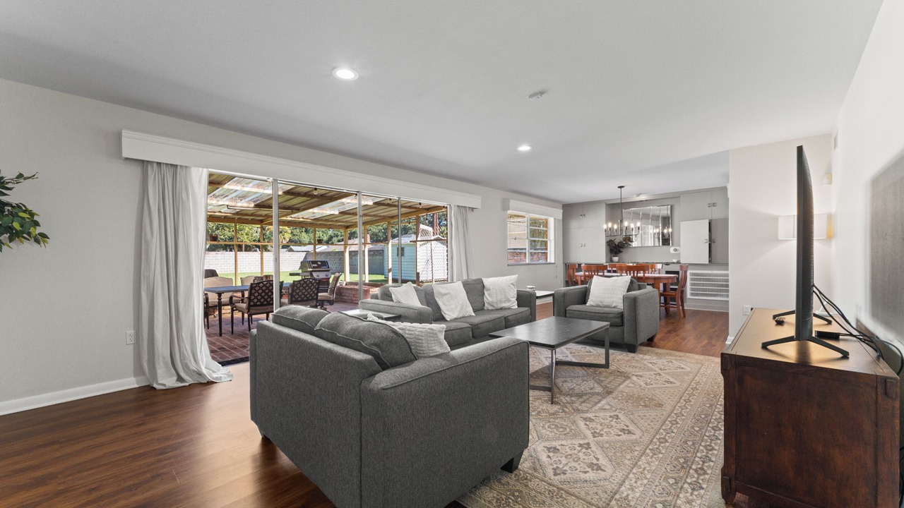 Photo of Livingroom in Highlands - Perkins