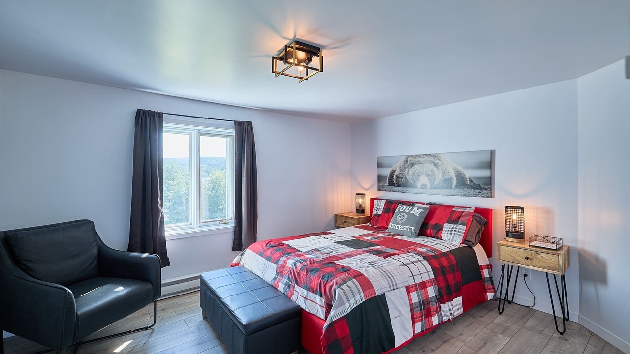 Photo of Bedroom in Pohenegamook