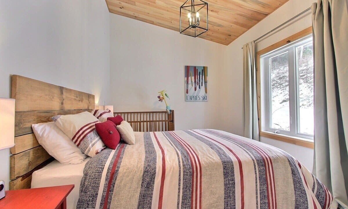 Photo of Bedroom in Saint-Philemon
