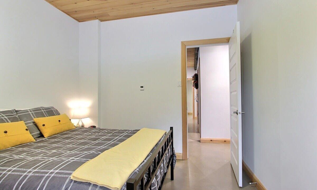 Photo of Bedroom in Saint-Philemon