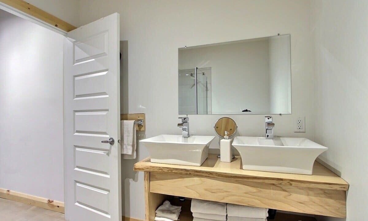 Photo of Bathroom in Saint-Philemon