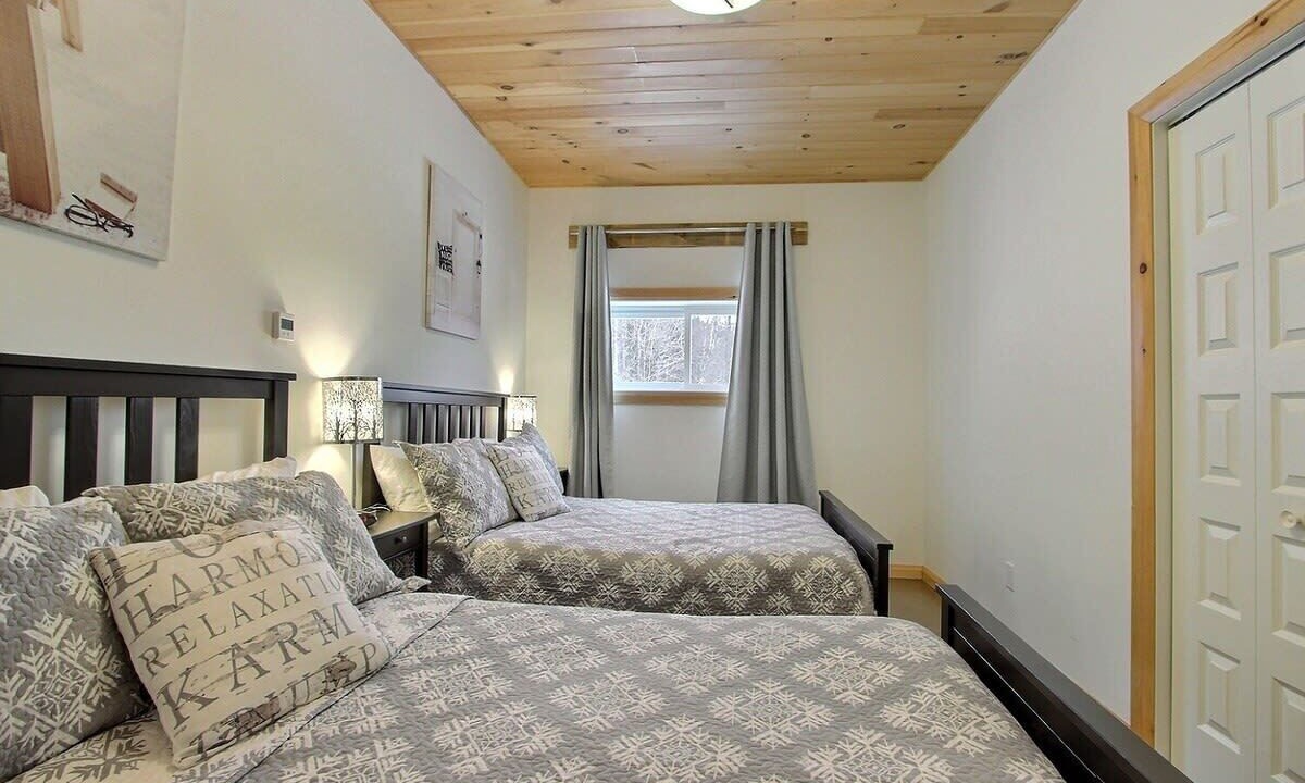 Photo of Bedroom in Saint-Philemon
