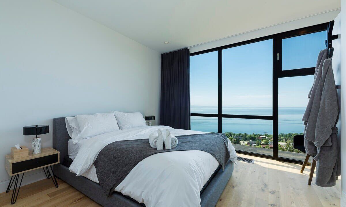 Photo of Bedroom in La Malbaie