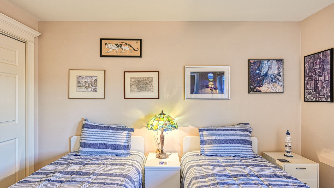 Photo of Bedroom in Arden-on-the-Severn