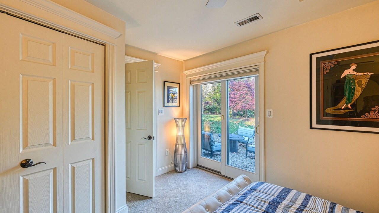 Photo of Bedroom in Arden-on-the-Severn