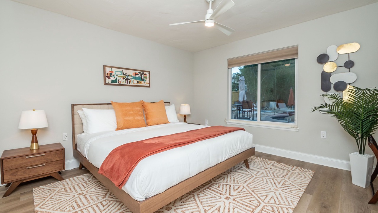 Photo of Bedroom in Lake Hodges