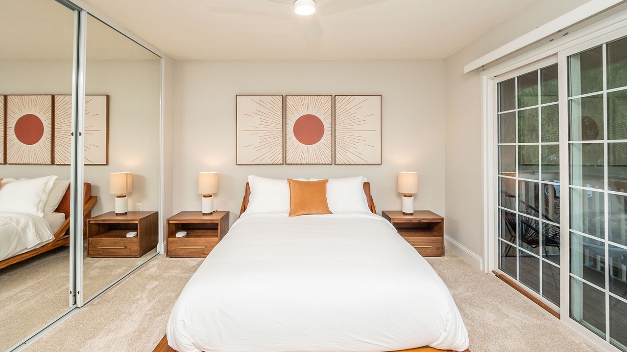 Photo of Bedroom in Lake Hodges
