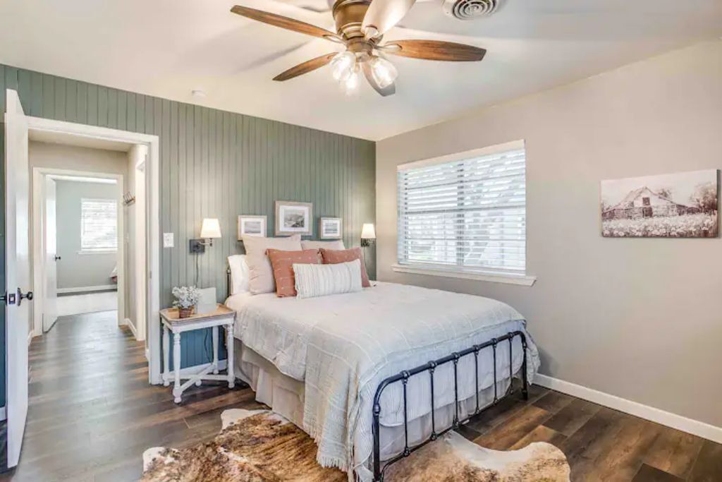 Photo of Bedroom in Hico