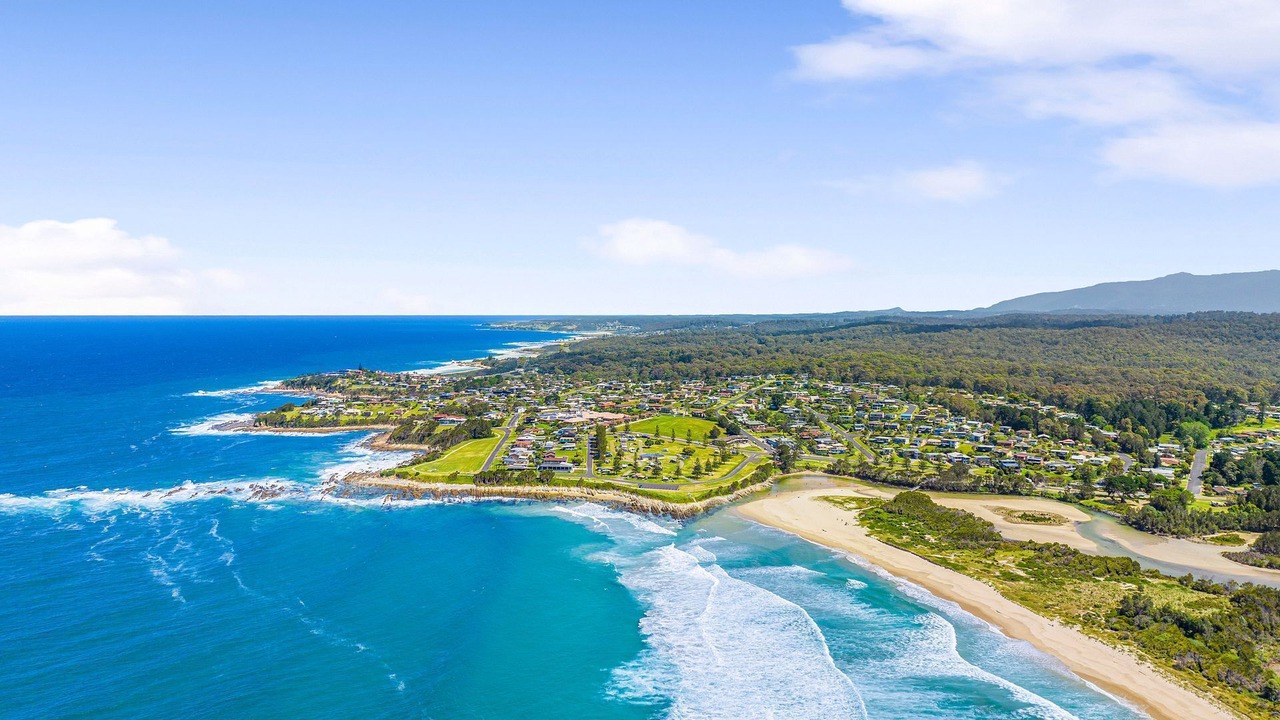 Photo of Others in Dalmeny