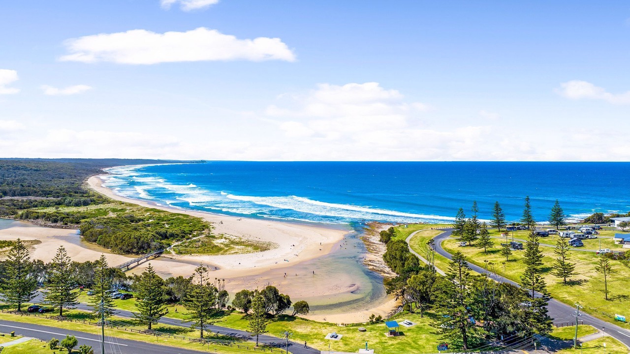 Photo of Others in Dalmeny