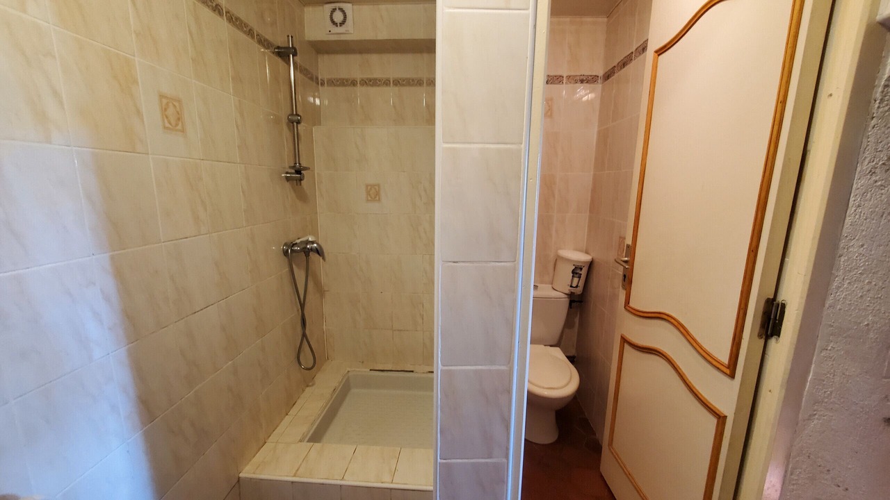 Photo of Bathroom in Jassat