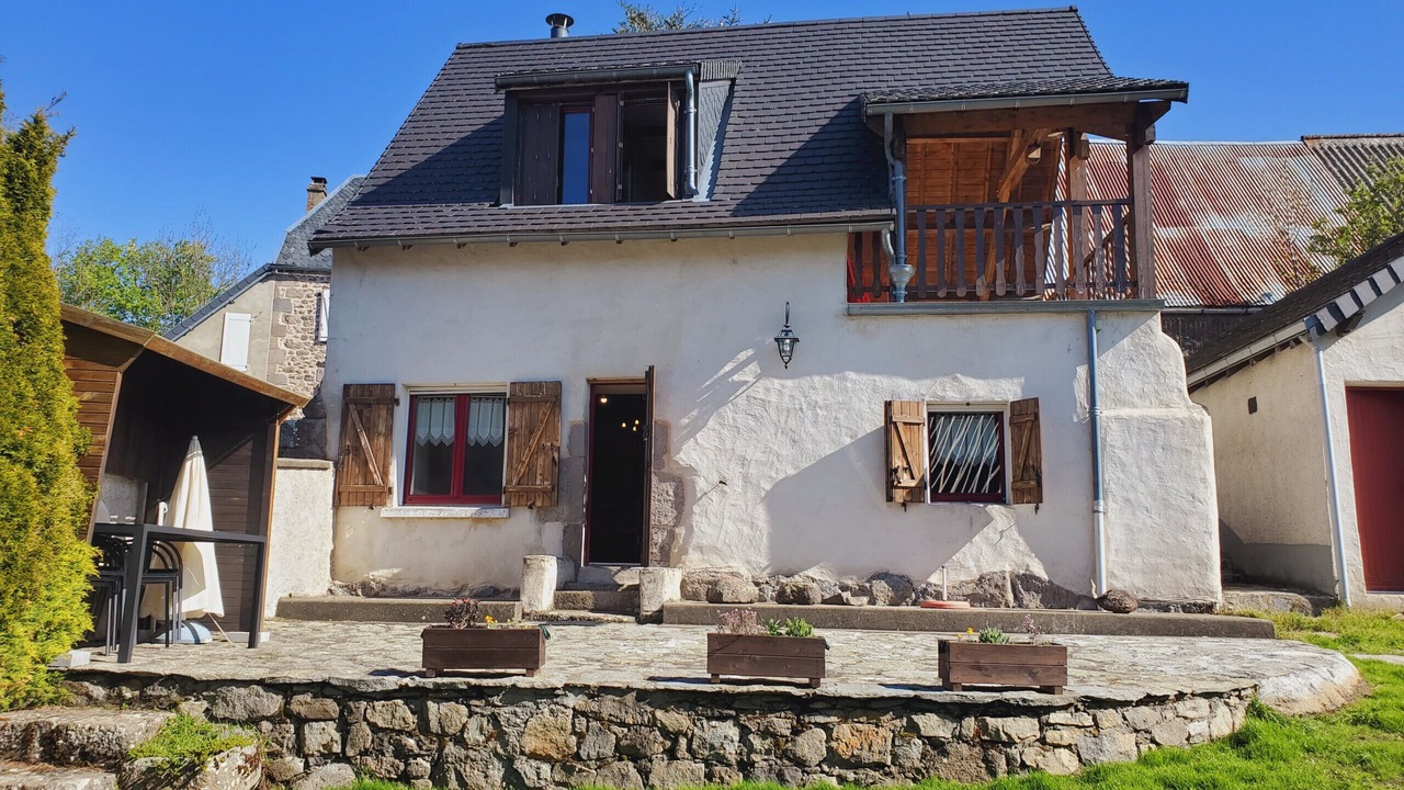 Photo of Others in Chambon-sur-Lac