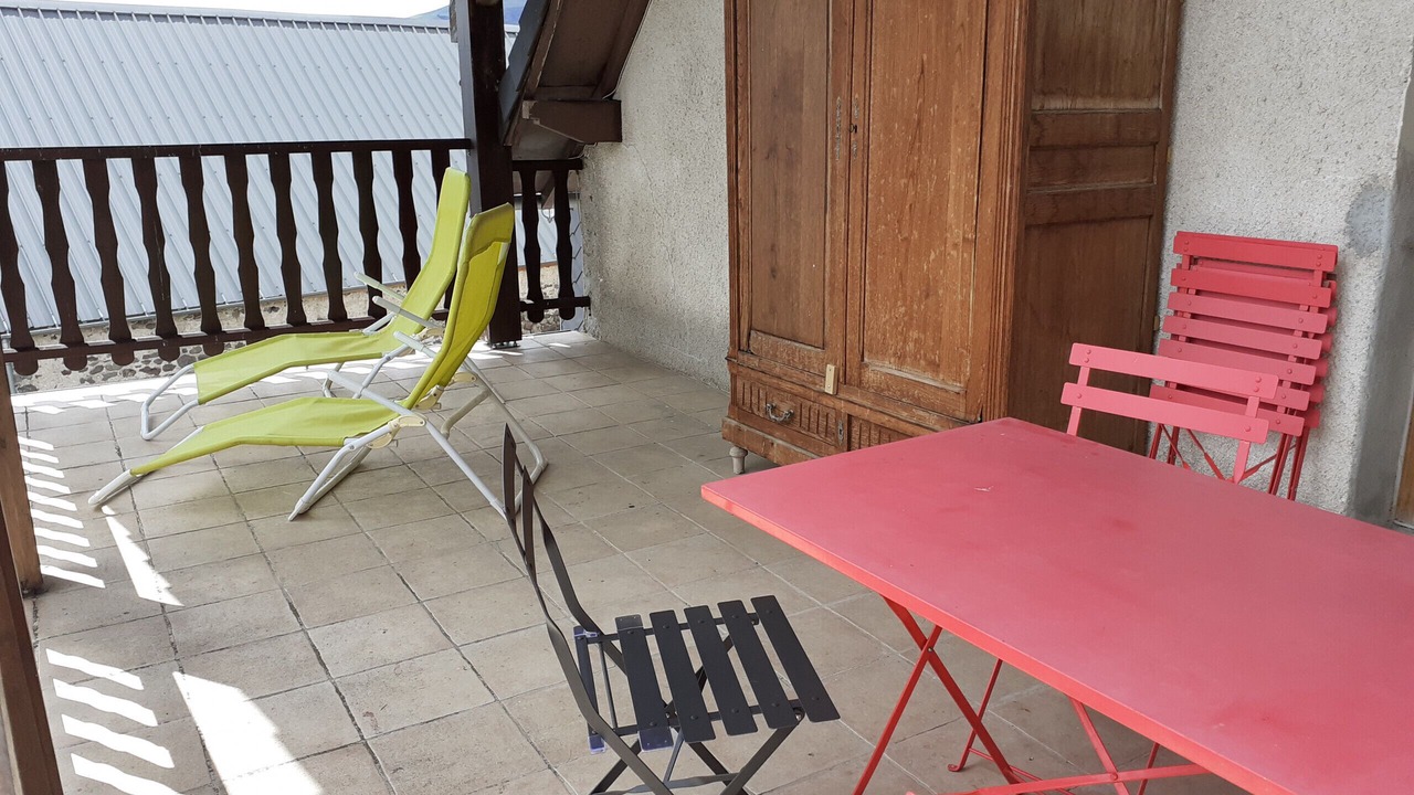 Photo of Others in Chambon-sur-Lac