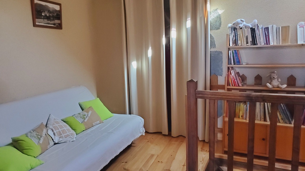 Photo of Livingroom in Chambon-sur-Lac