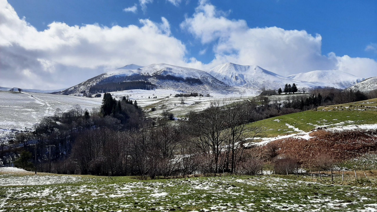 Photo of Others in Chambon-sur-Lac