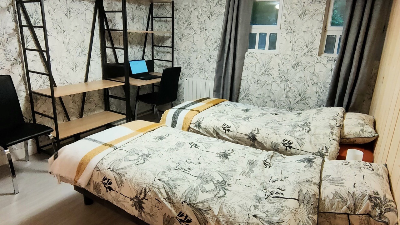 Photo of Bedroom in Camp De Satory