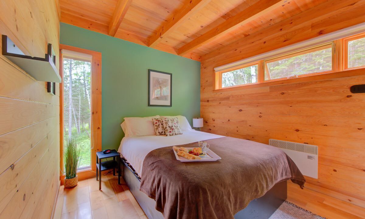 Photo of Bedroom in Pohenegamook