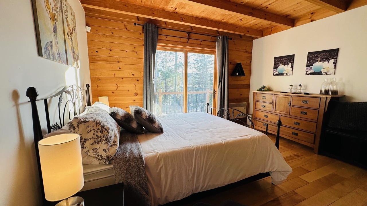 Photo of Bedroom in Pohenegamook