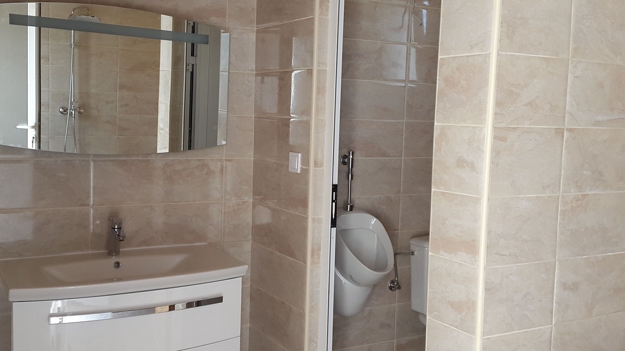 Photo of Bathroom in Neoric