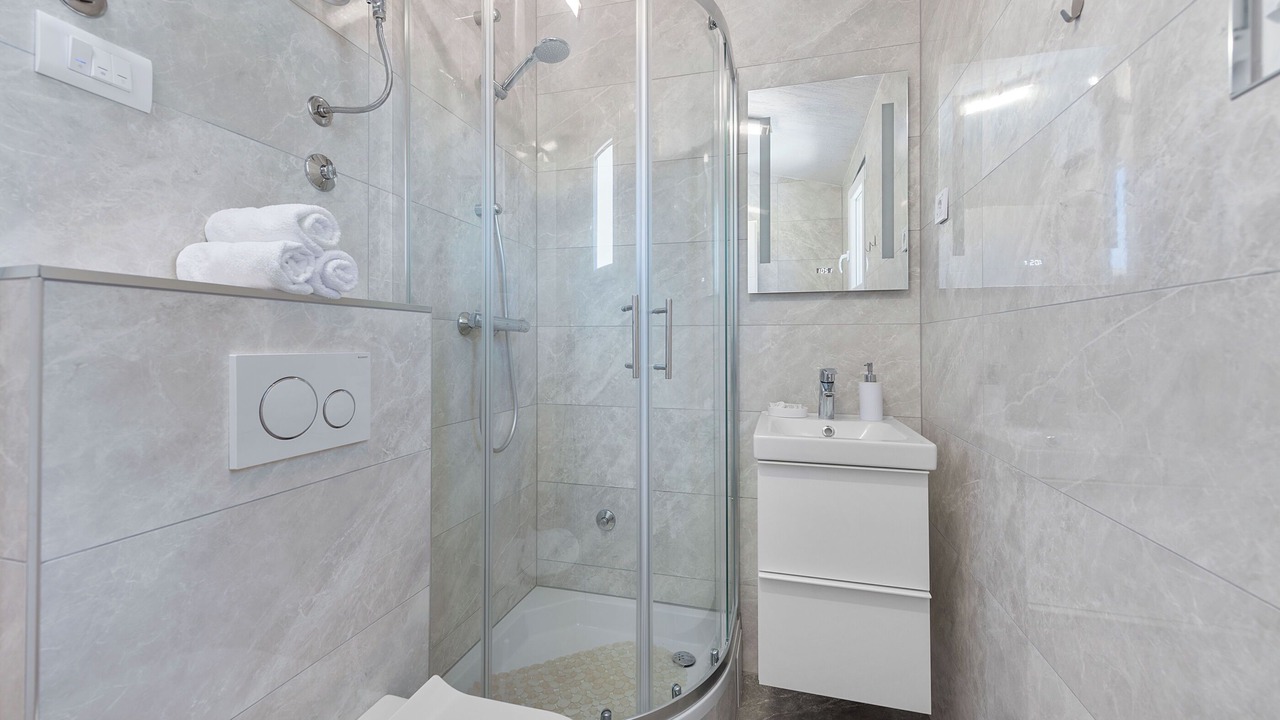 Photo of Bathroom in Neoric
