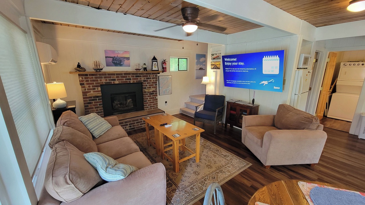 Photo of Livingroom in Alexandria Bay