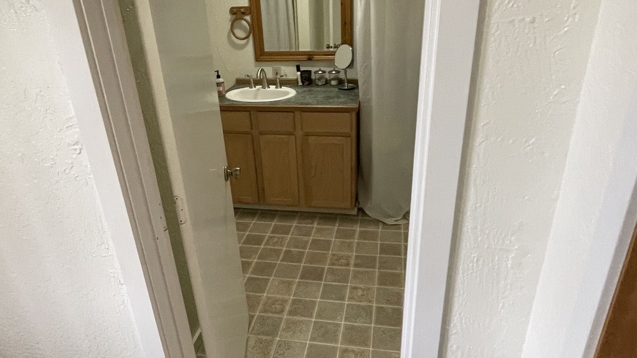Photo of Bathroom in Powell Butte