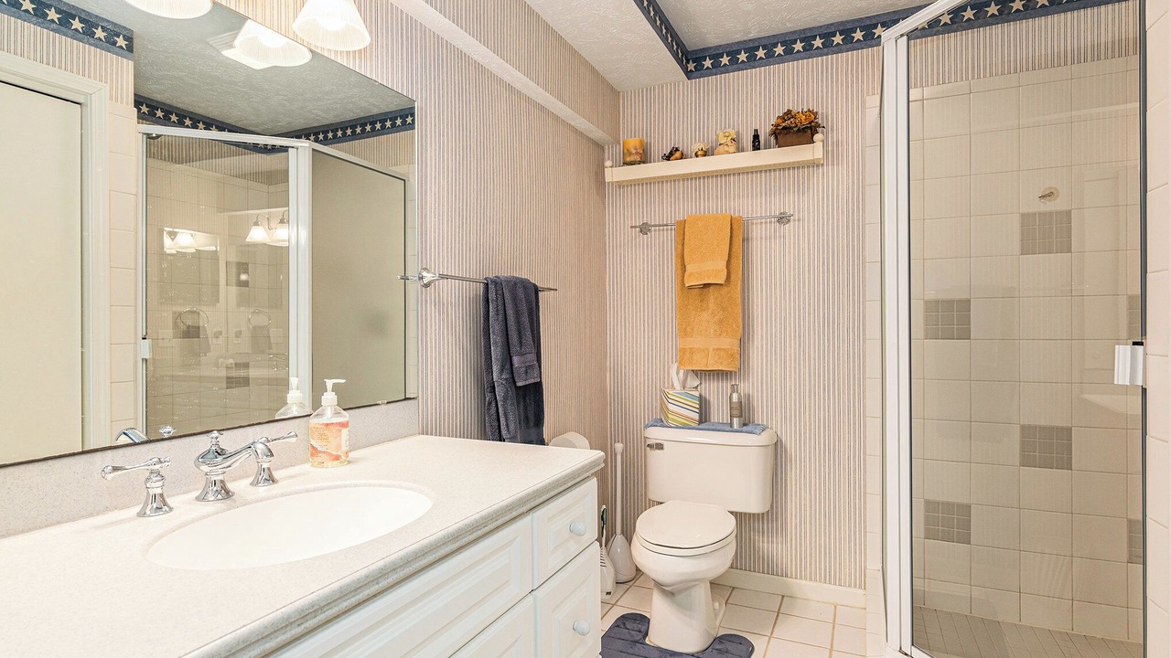 Photo of Bathroom in Canadian Lakes