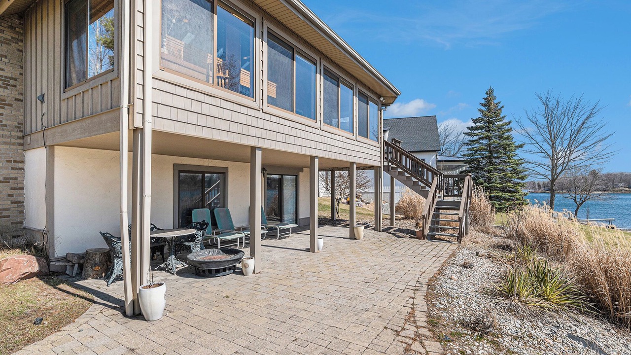 Photo of Patio Balcony in Canadian Lakes