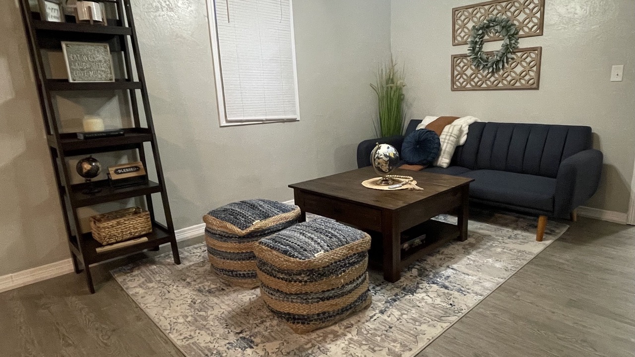 Photo of Livingroom in Enid