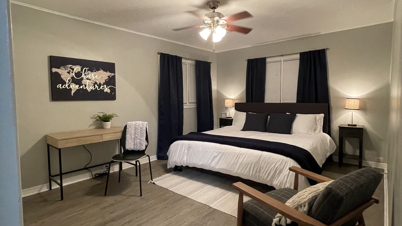 Photo of Bedroom in Enid