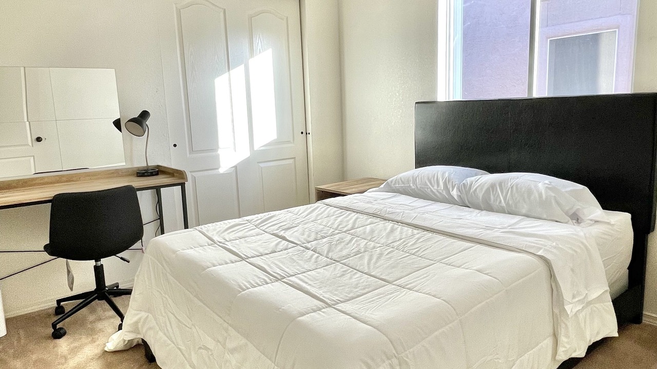 Photo of Bedroom in Northeast El Paso