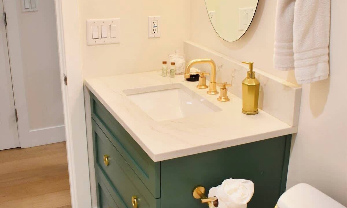 Photo of Bathroom in Peters View