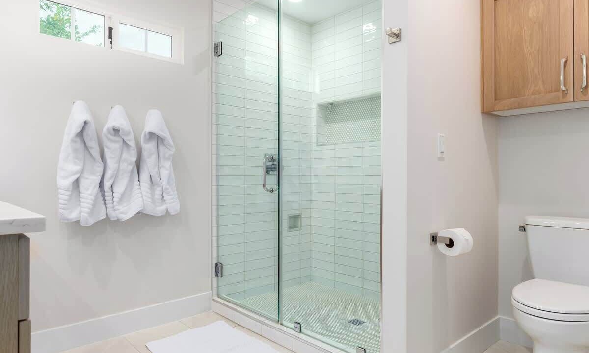 Photo of Bathroom in Peters View