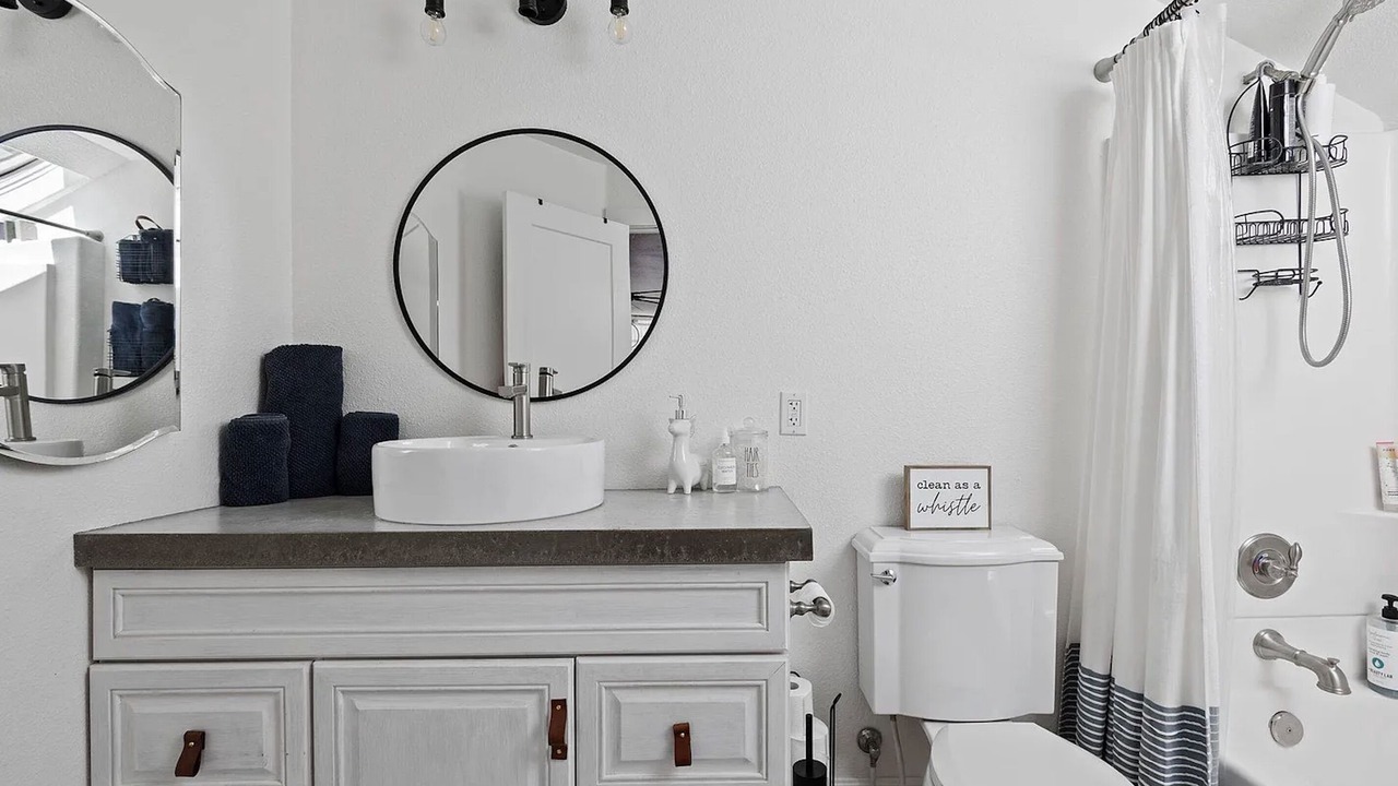 Photo of Bathroom in Phoenix Lake-Cedar Ridge