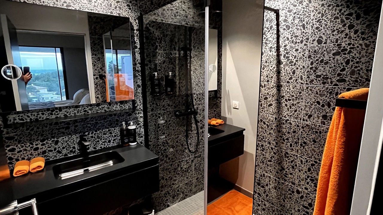 Photo of Bathroom in Treilles