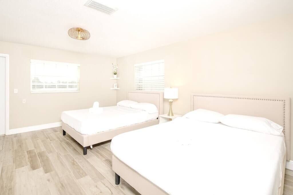 Photo of Bedroom in Pembroke Pines