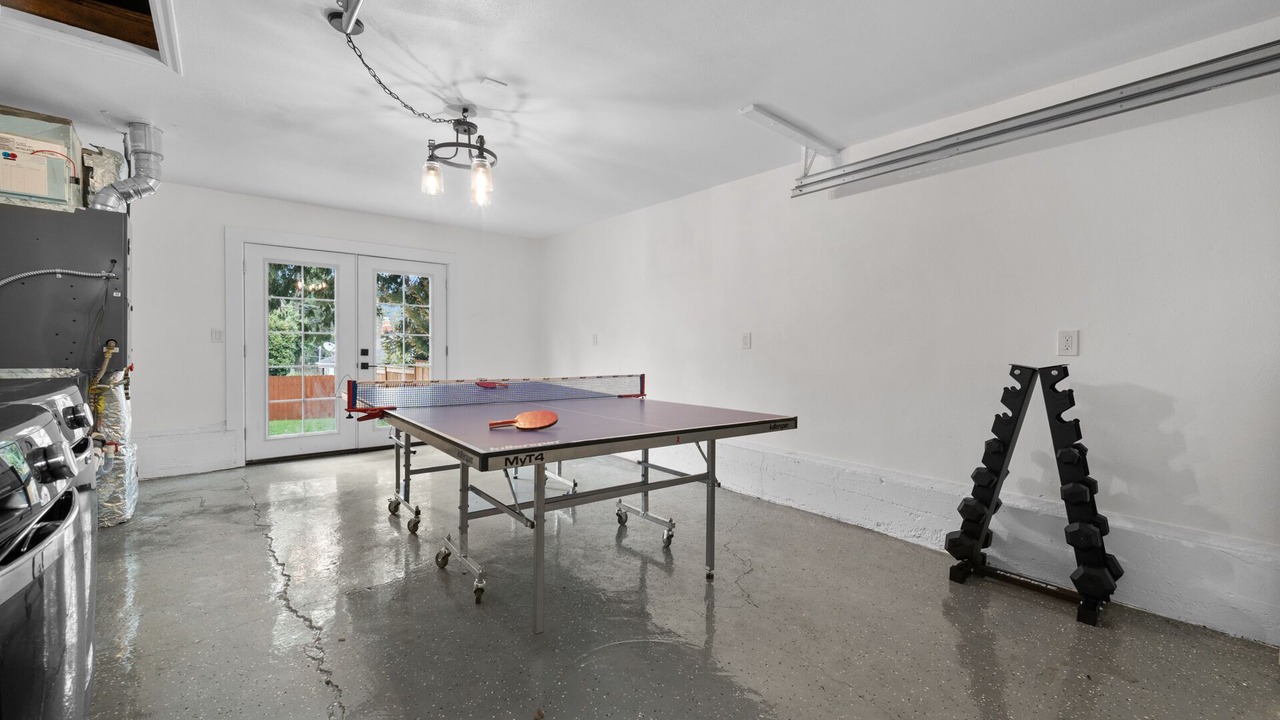 Photo of Bedroom in Lake Oswego
