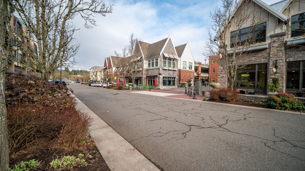 Photo of Others in Lake Oswego