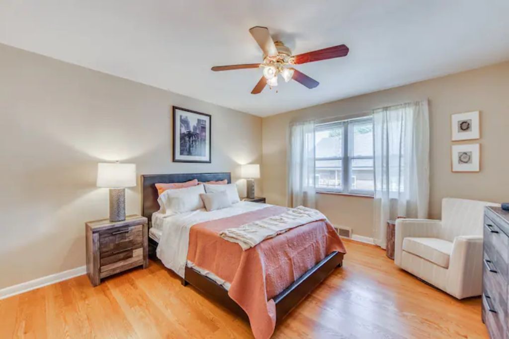 Photo of Bedroom in St. Louis Hills