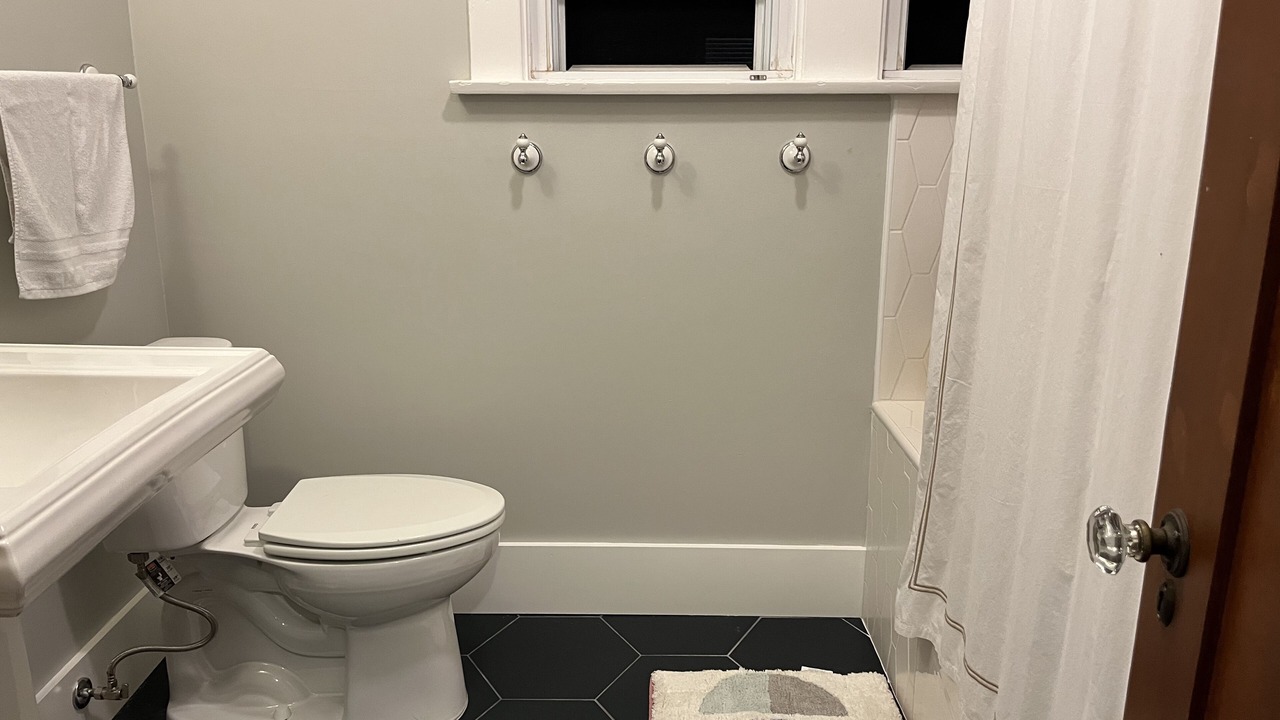 Photo of Bathroom in University Heights