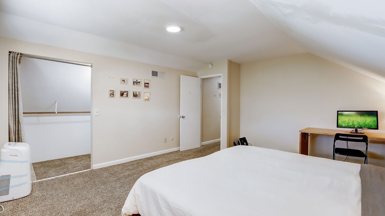 Photo of Bedroom in Sacramento