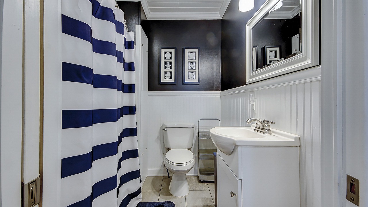 Photo of Bathroom in Yaupon Beach