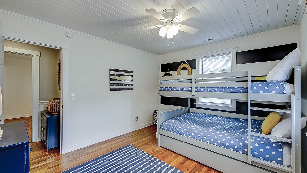 Photo of Bedroom in Yaupon Beach